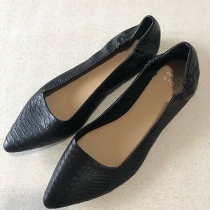 Black Snake Skin Flats